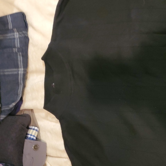 Monday Uomo mock turtle neck sweater made in Italy 100% merino wool - Picture 2 of 2